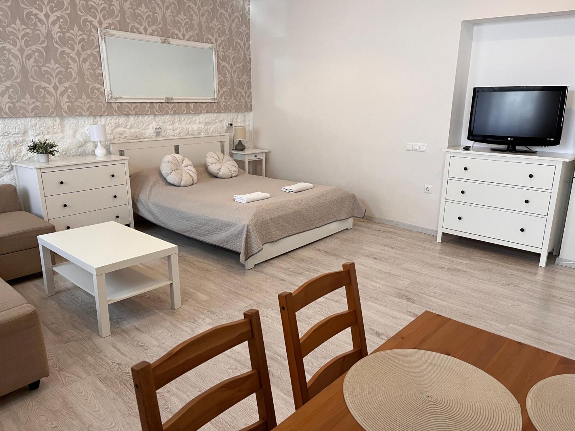 Pacsirta Apartmanhaz Apartament *